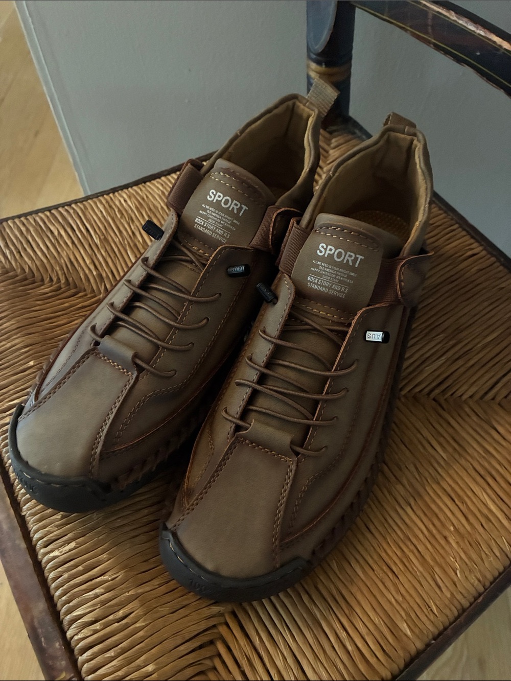 Sporto Brown Leather-Look women’s  Athletic Sneakers